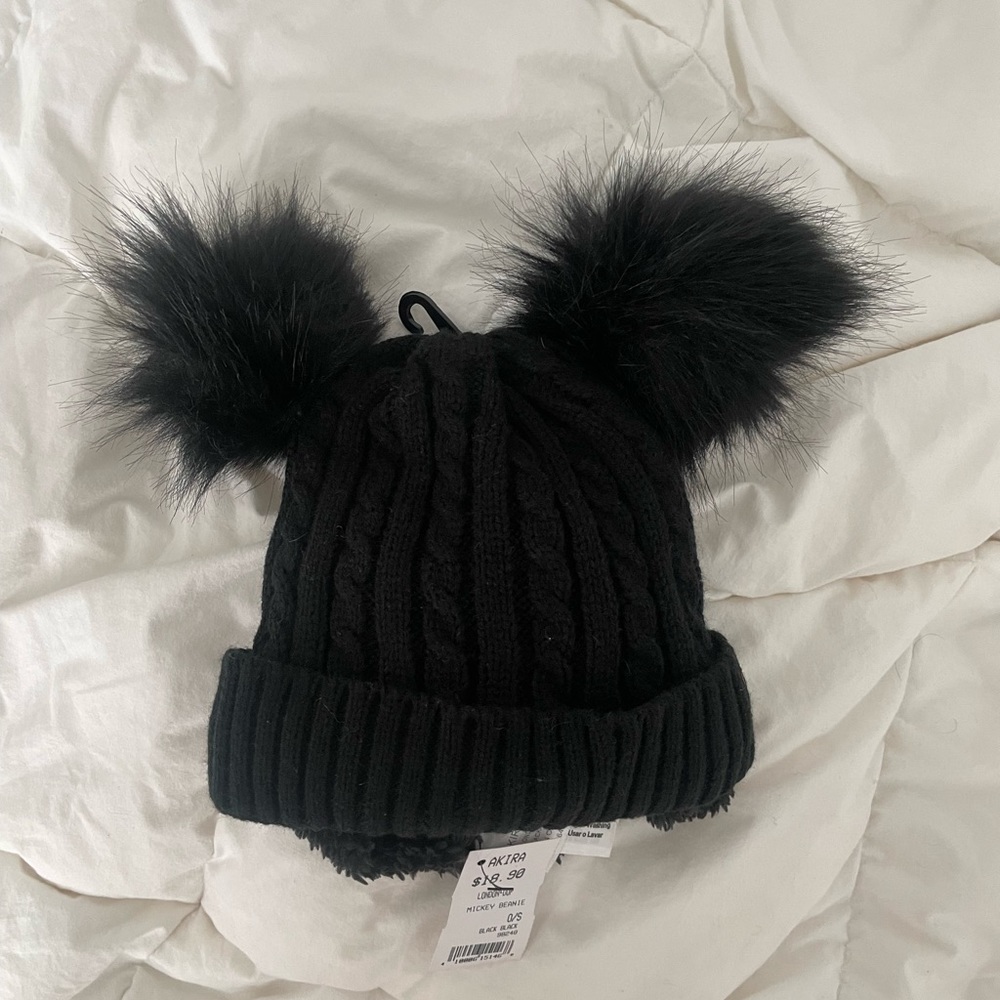 Eat hat
